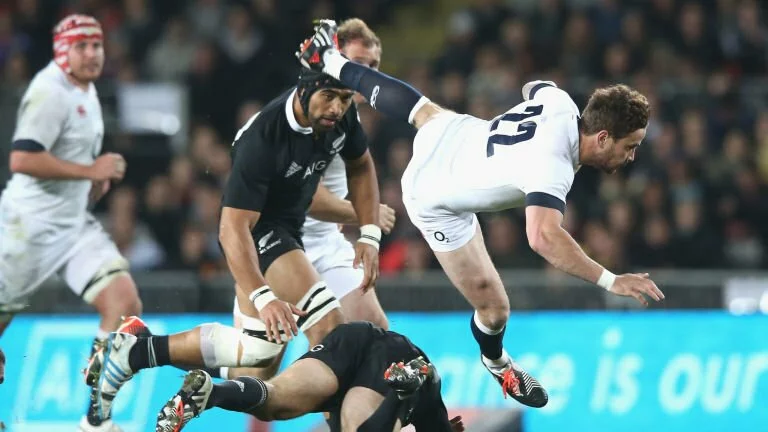 New Zealand scrape past England in a tight one
