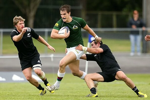 LEVIN, NEW ZEALAND - NOVEMBER 10: Tom Hill of the Barbarians is tackled by Lindsay Horrocks of the Heartland XV during the match between the New Zealand Heartland XV and Australian Barbarians at Levin Domain on November 10, 2015 in Levin, New Zealand. (Photo by Hagen Hopkins/Getty Images)